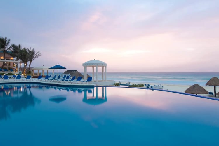 Win Four Days in Cancun